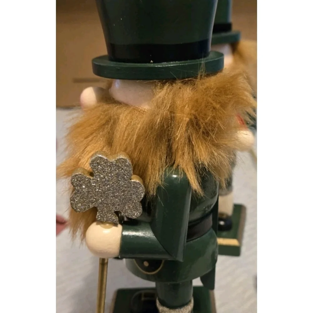 St. Patrick's Day Leprachan Nutcrackers Decoration Set - Green and Gold